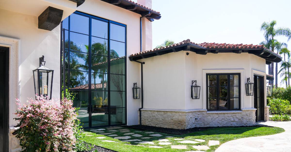 Exterior painting on garage doors, stucco, and trim. Durable, weather-ready finishes for coastal San Diego homes.